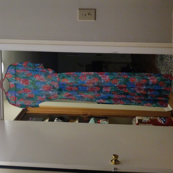 Mesh swimsuit cover-up dress with hibiscus flowers size 22-24 - Picture 2 of 2